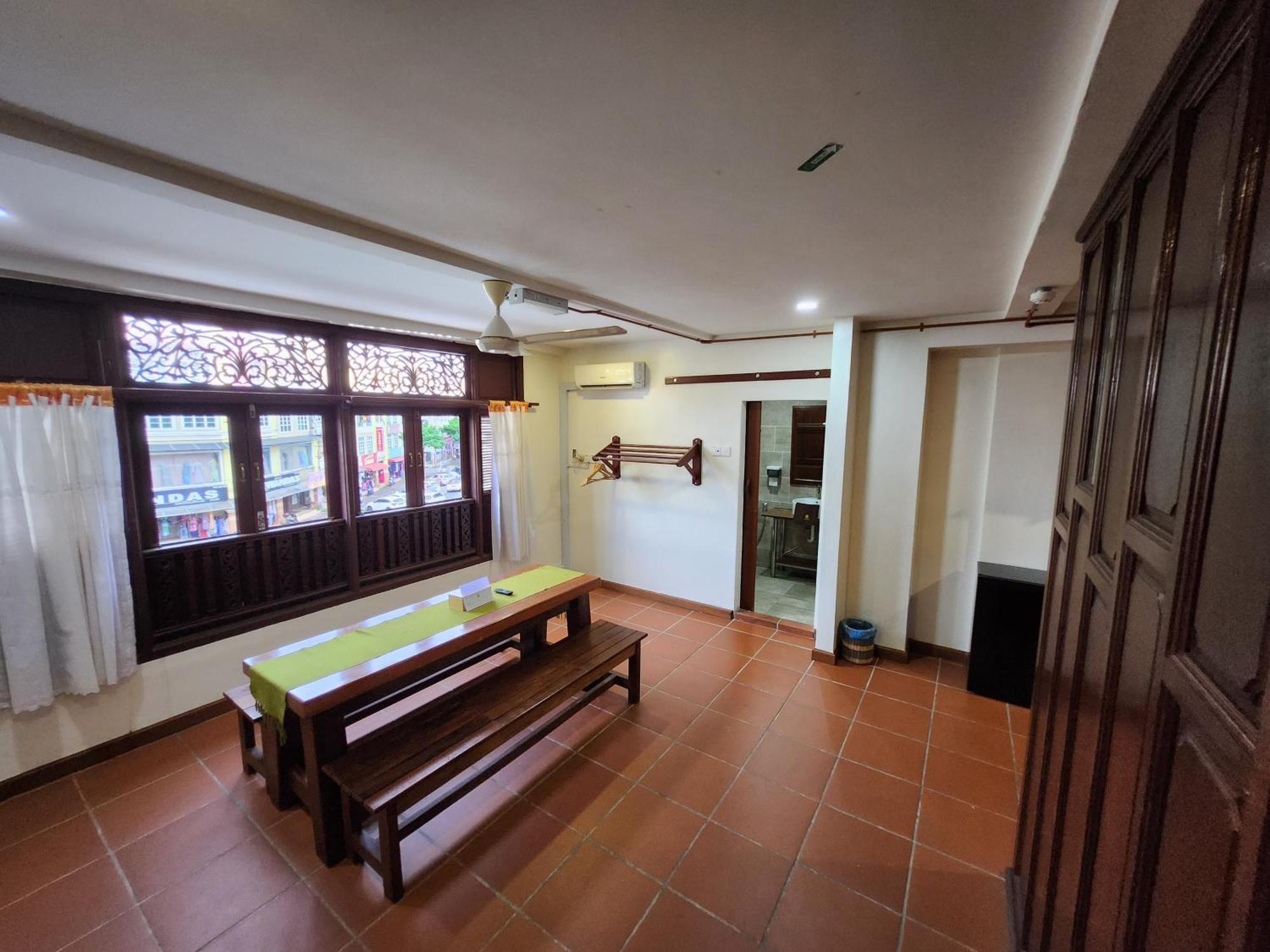 Uptown Eco Hotel Kuala Terengganu Exteriör bild