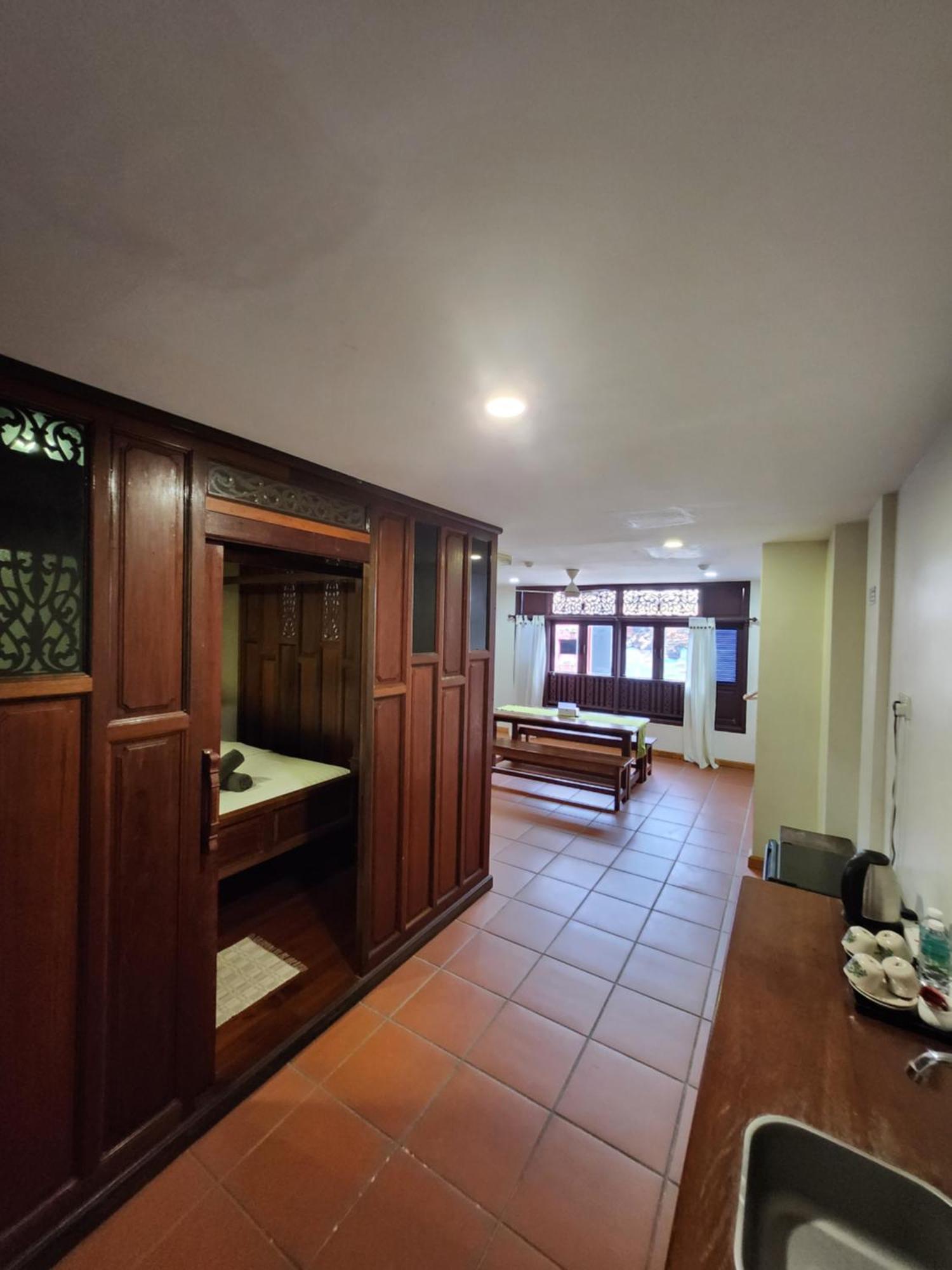Uptown Eco Hotel Kuala Terengganu Exteriör bild