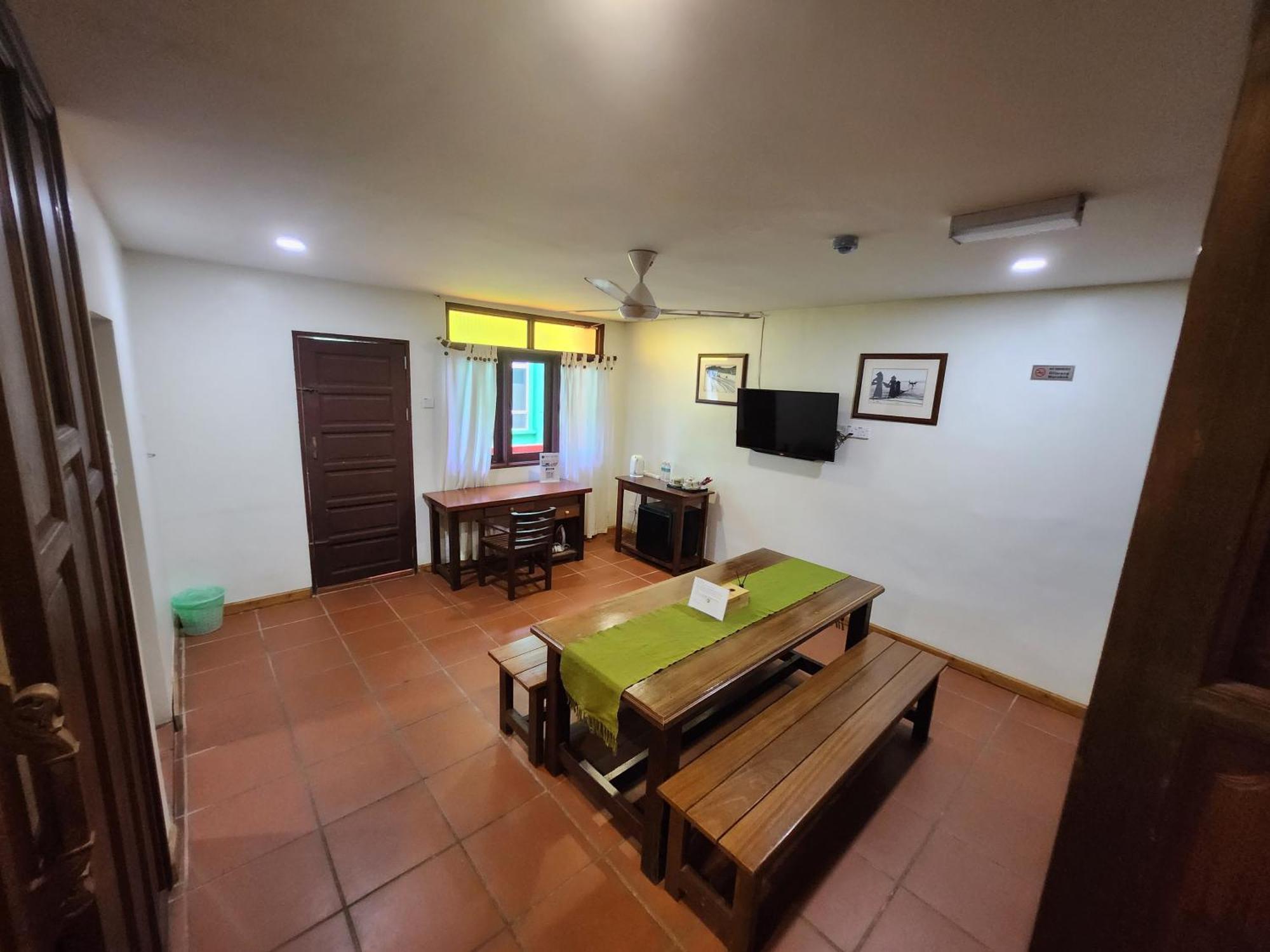 Uptown Eco Hotel Kuala Terengganu Exteriör bild