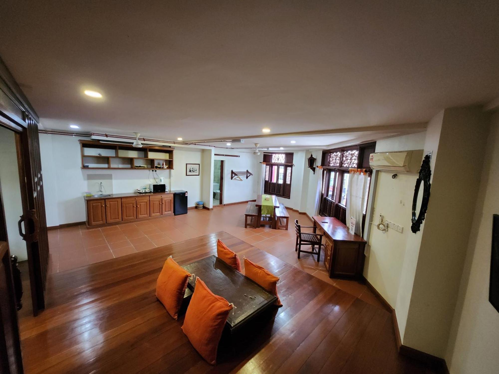 Uptown Eco Hotel Kuala Terengganu Exteriör bild