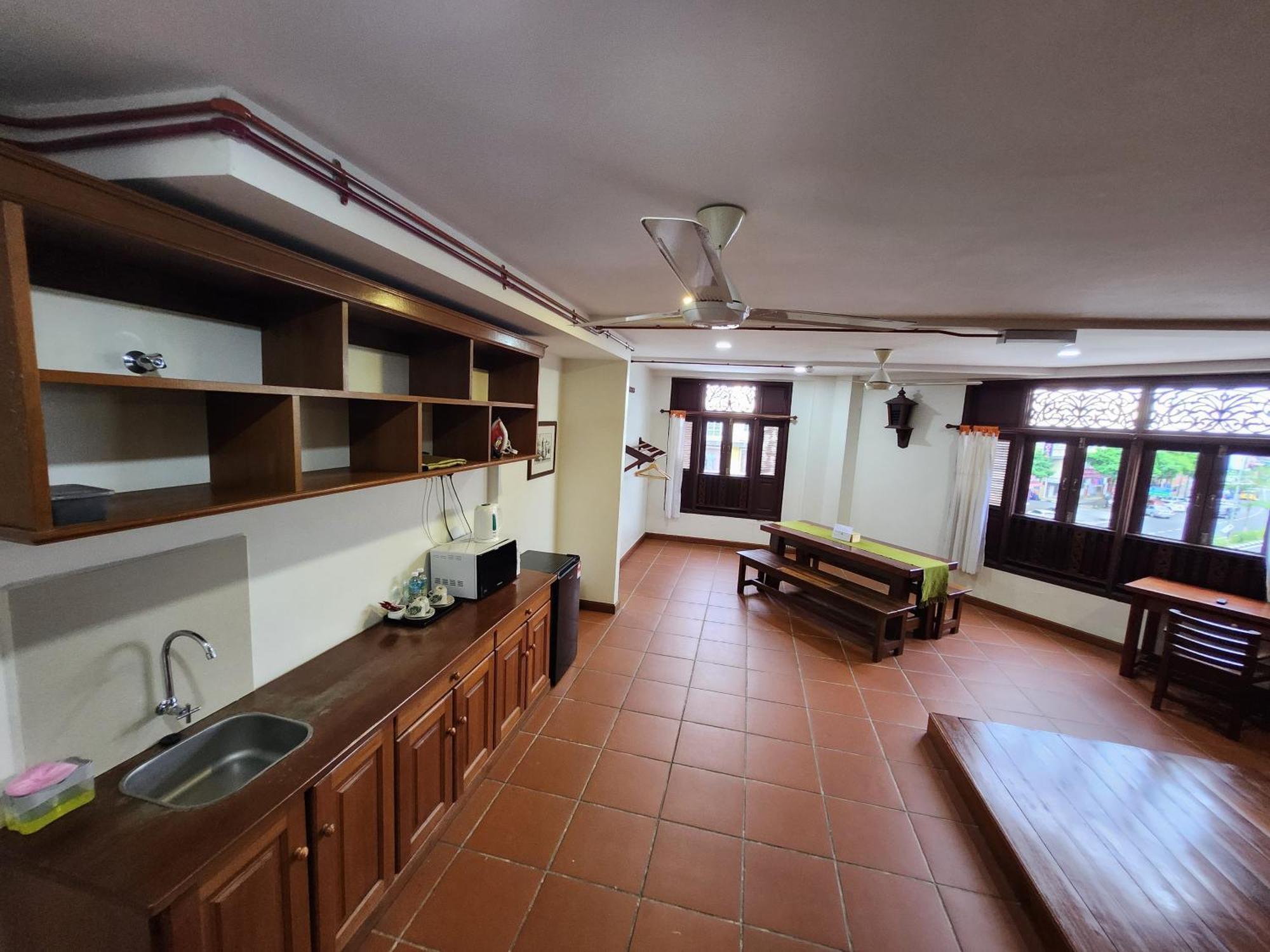 Uptown Eco Hotel Kuala Terengganu Exteriör bild