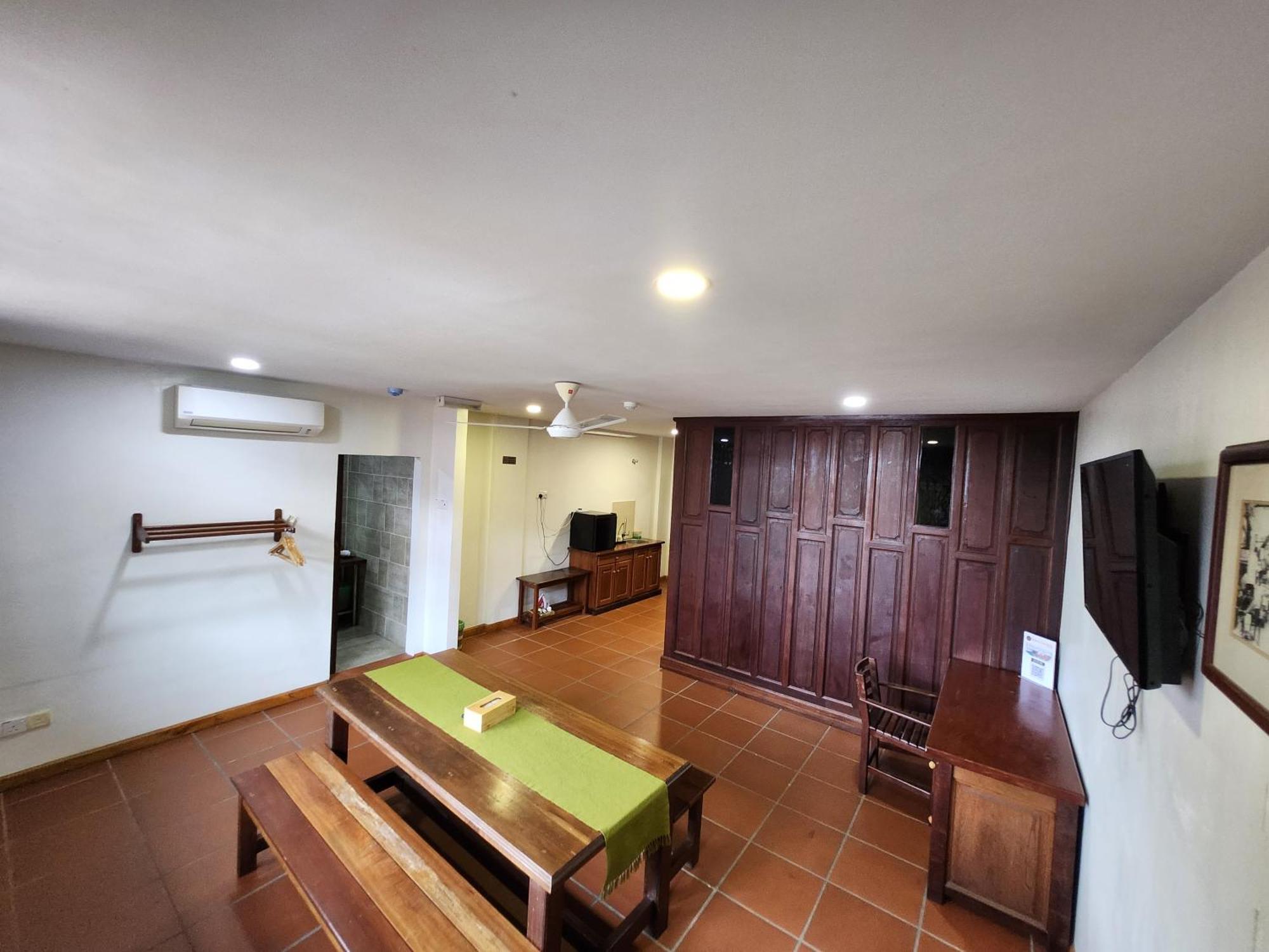 Uptown Eco Hotel Kuala Terengganu Exteriör bild