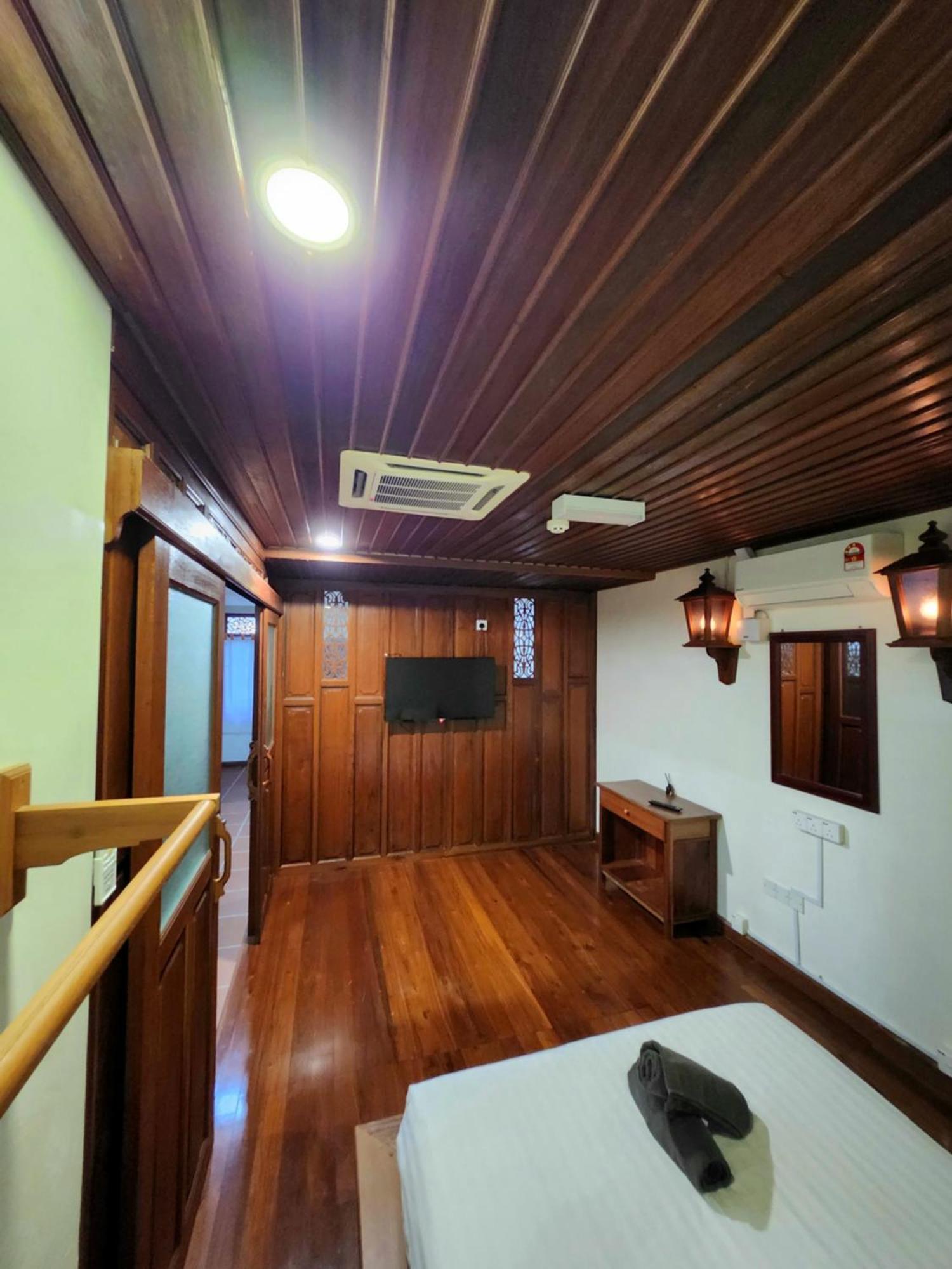 Uptown Eco Hotel Kuala Terengganu Exteriör bild