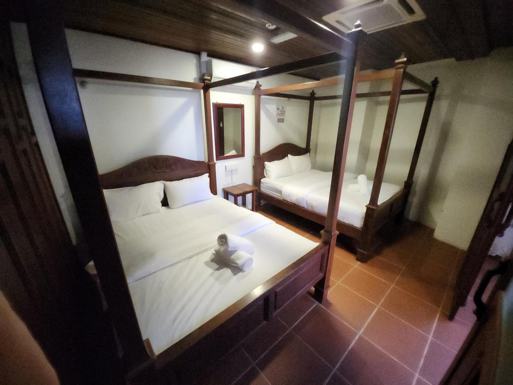 Uptown Eco Hotel Kuala Terengganu Exteriör bild